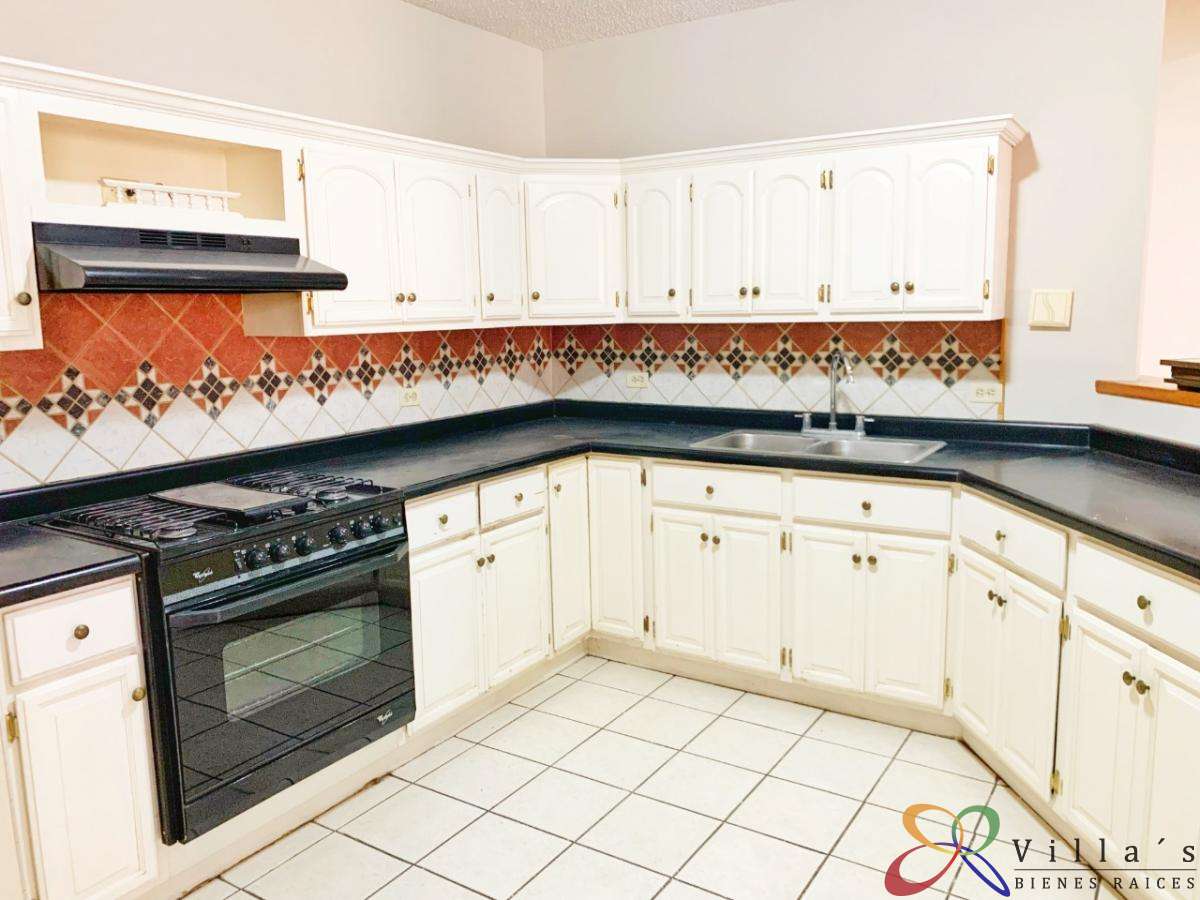 WhatsApp Image 2022-04-29 at 12.32.31 PM.jpeg